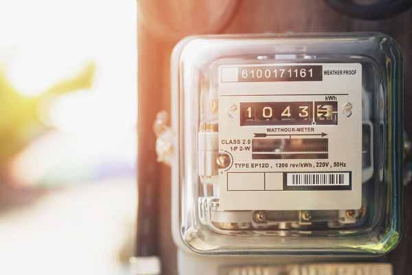 kilowatt-hours-showing-on-a-live-meter